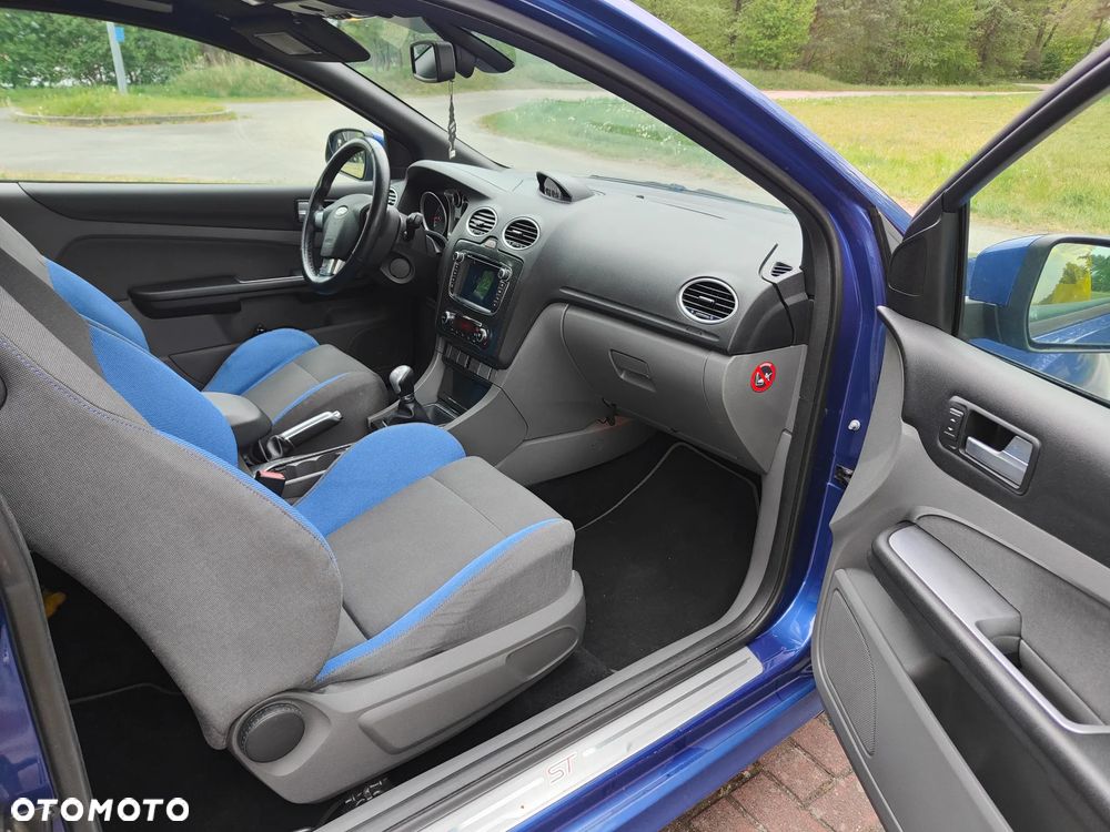 Ford Focus - 9