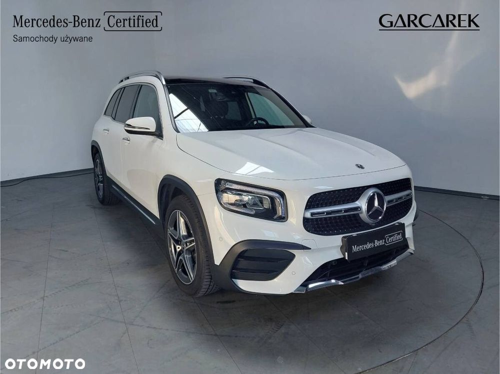Mercedes-Benz GLB 200 4-Matic AMG Line 8G-DCT - 3