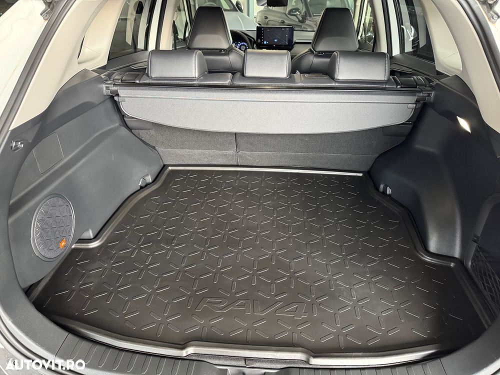 Toyota RAV4 2.5 4x4 Hybrid Lounge - 21