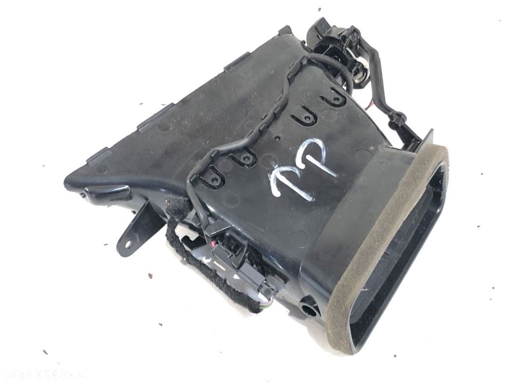 KRATKA NAWIEWU PRAWY PRZÓD  BMW 5 (G30, F90) 2016 - 2022 530 e Plug-in-Hybrid 135 kW [184 KM] - 3