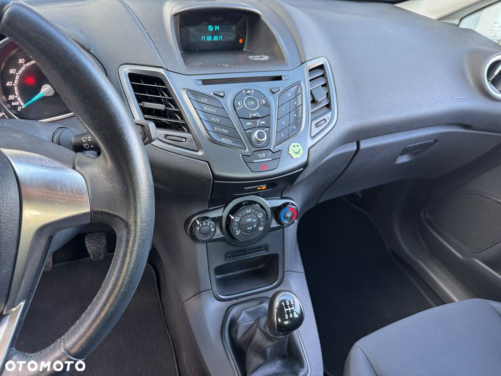 Ford Fiesta 1.25 Trend EU5 - 14