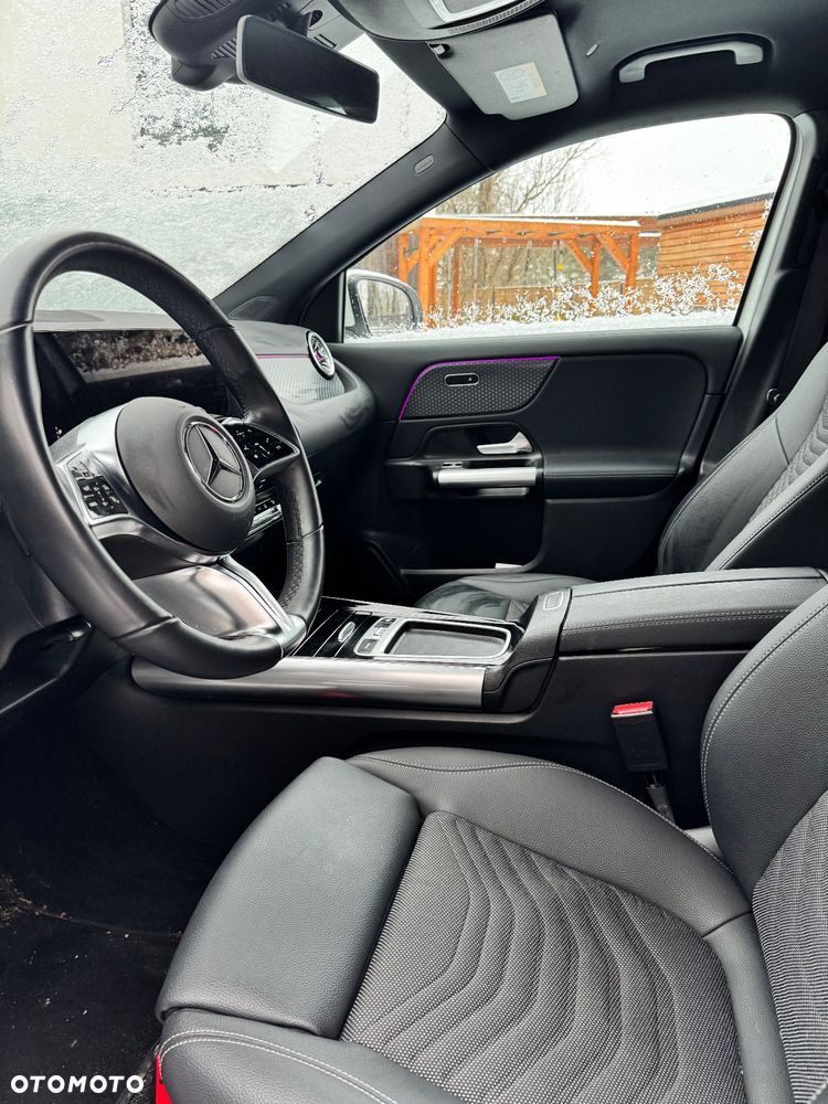 Mercedes-Benz EQA 250+ 70.5kWh Electric Art - 12