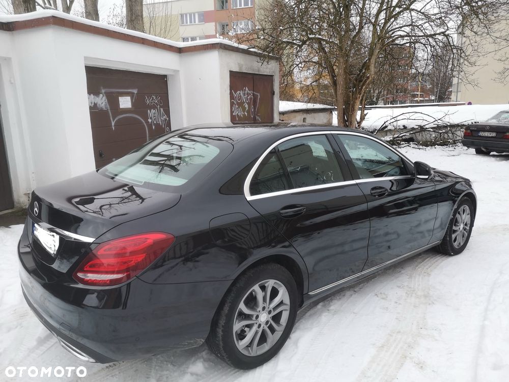 Mercedes-Benz Klasa C 200 4-Matic 7G-TRONIC - 4