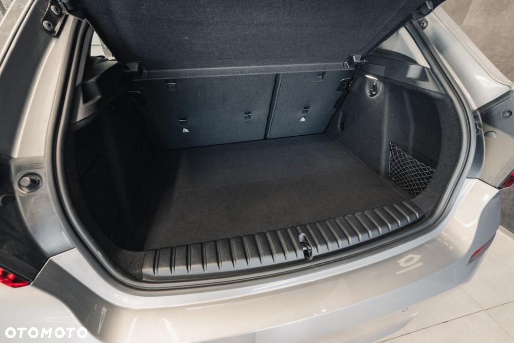 BMW Seria 1 - 38