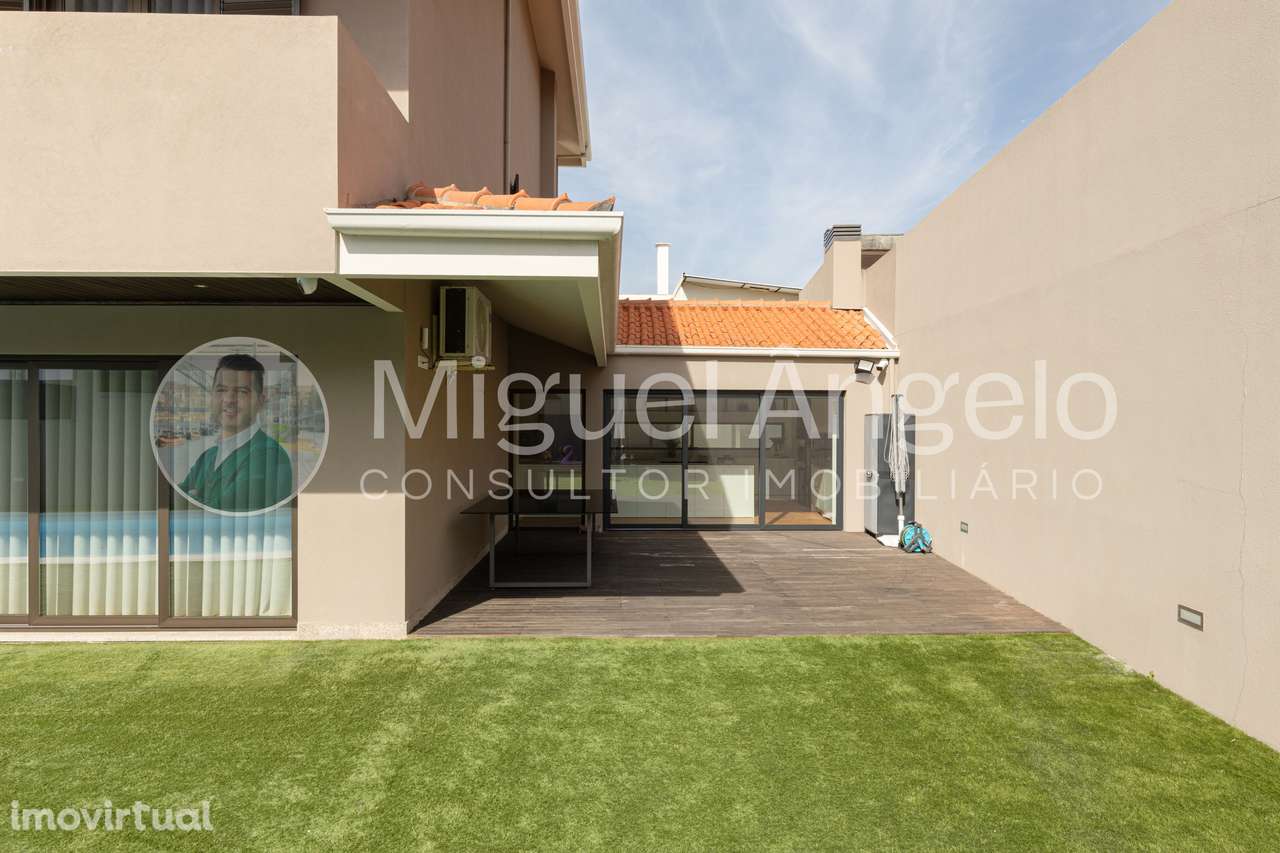 Moradia de luxo c/ piscina - pronta a habitar em Gondomar - 4 frentes - Grande imagem: 3/60