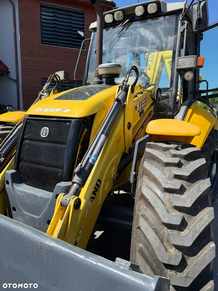New Holland LB 115 B JCB 4 CX CASE - 27