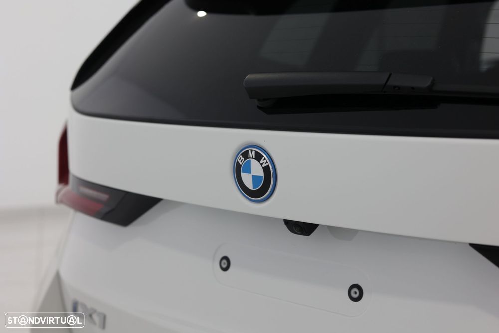 BMW iX1 xDrive30 Pack Desportivo M - 26