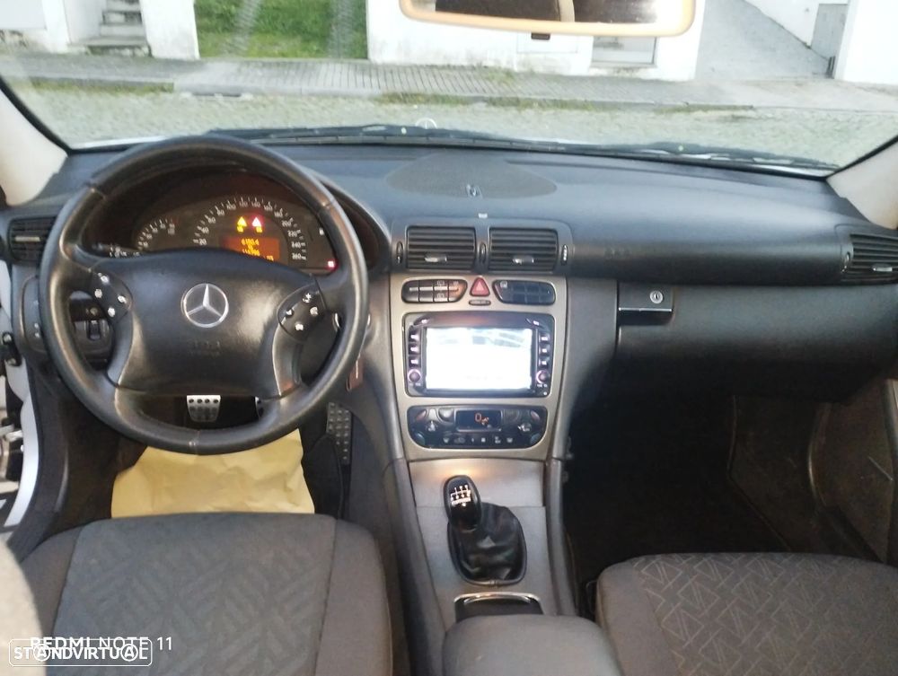 Mercedes-Benz C 220 CDi Classic - 12