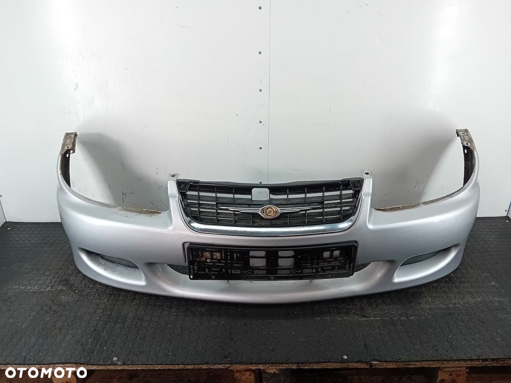 ZDERZAK PRZÓD CHRYSLER NEON - 1