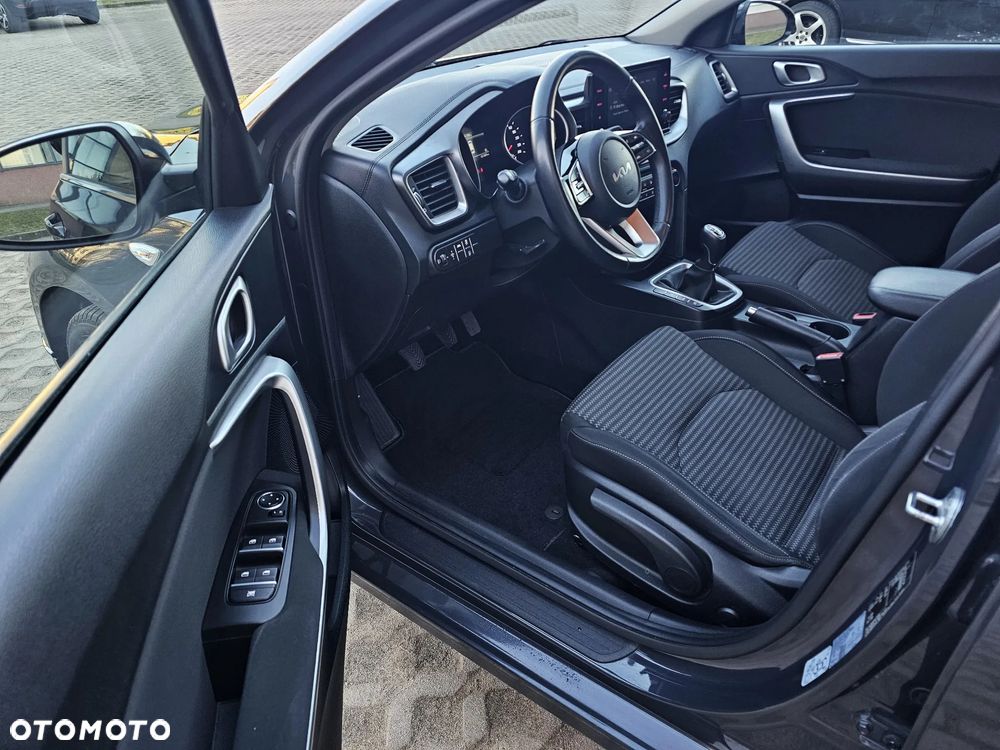 Kia Ceed 1.0 T-GDI M - 11