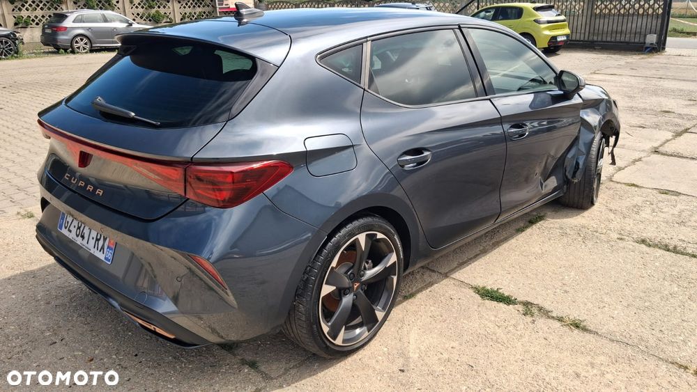 Cupra Leon 1.5 Tribe Edition - 10