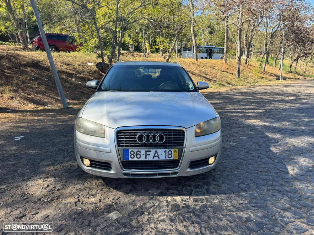 Audi A3 Sportback 2.0 TDi S-line S tronic - 2