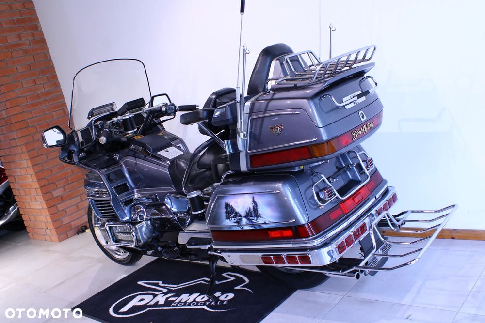 Honda GL - 6