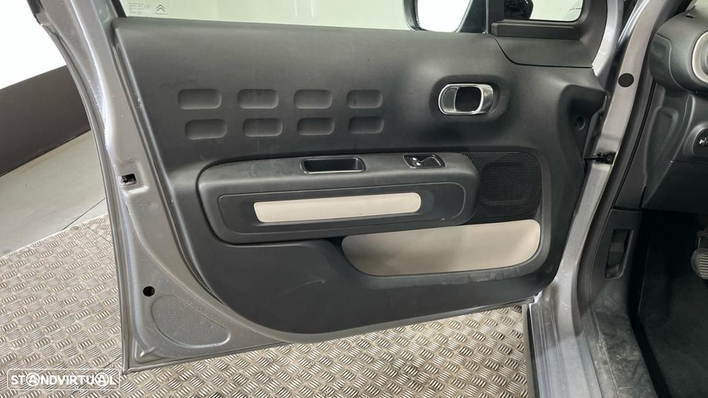 Citroën C3 1.2 PureTech Plus - 17