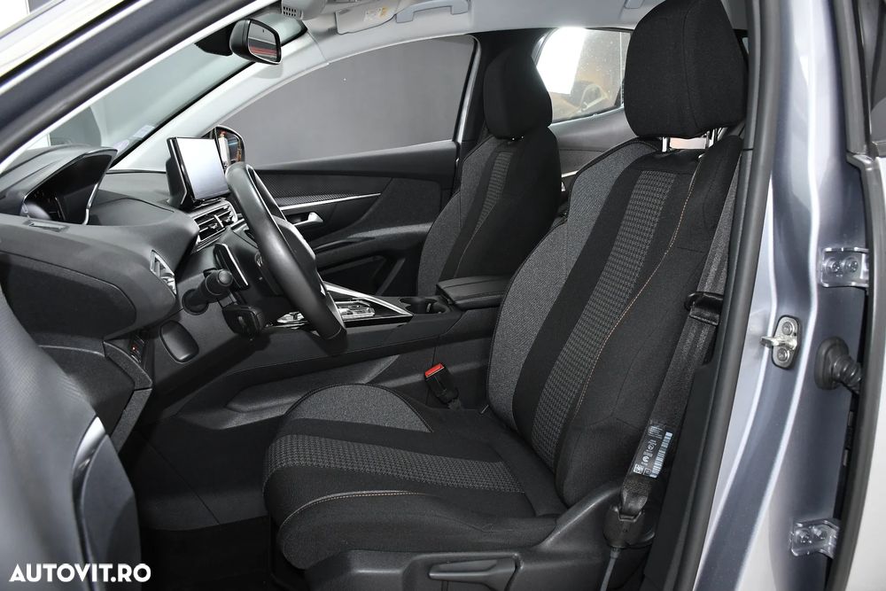 Peugeot 3008 1.2 PureTech 130 EAT8 Allure Pack - 15
