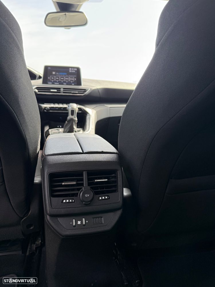 Peugeot 5008 BlueHDI 130 Allure - 7