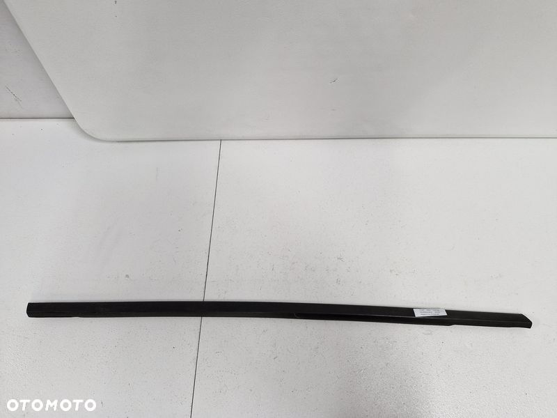 fiat 500x listwa zgarniająca drzwi prawy tył tylna - 1