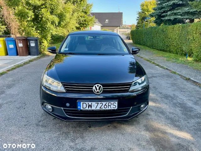 Volkswagen Jetta 1.4 TSI Highline - 2