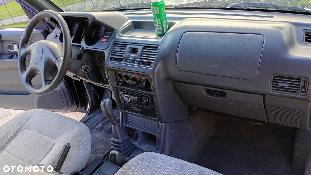 Mitsubishi Pajero 2.8 TD GLS 7os - 24