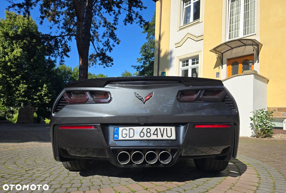 Chevrolet Corvette - 6