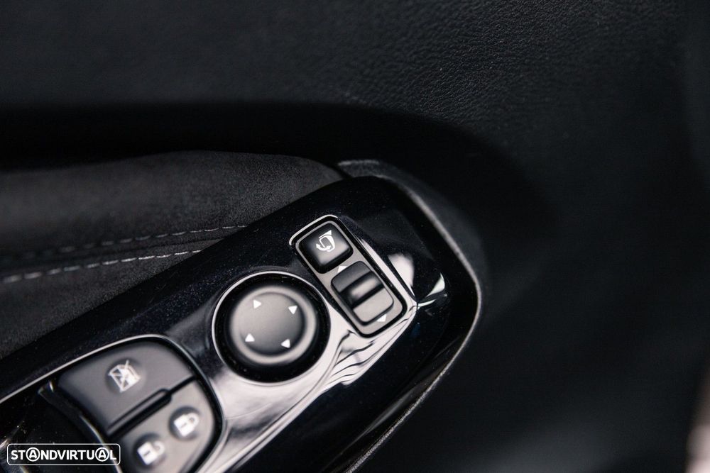 Nissan Juke 1.0 DIG-T N-Design Black DCT - 45