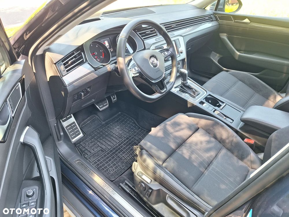 Volkswagen Passat Alltrack 2.0 TDI SCR 4Motion DSG (BMT) - 7