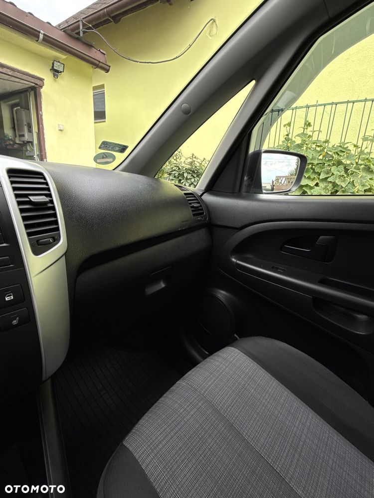 Kia Venga 1.4 CVVT Vision - 18