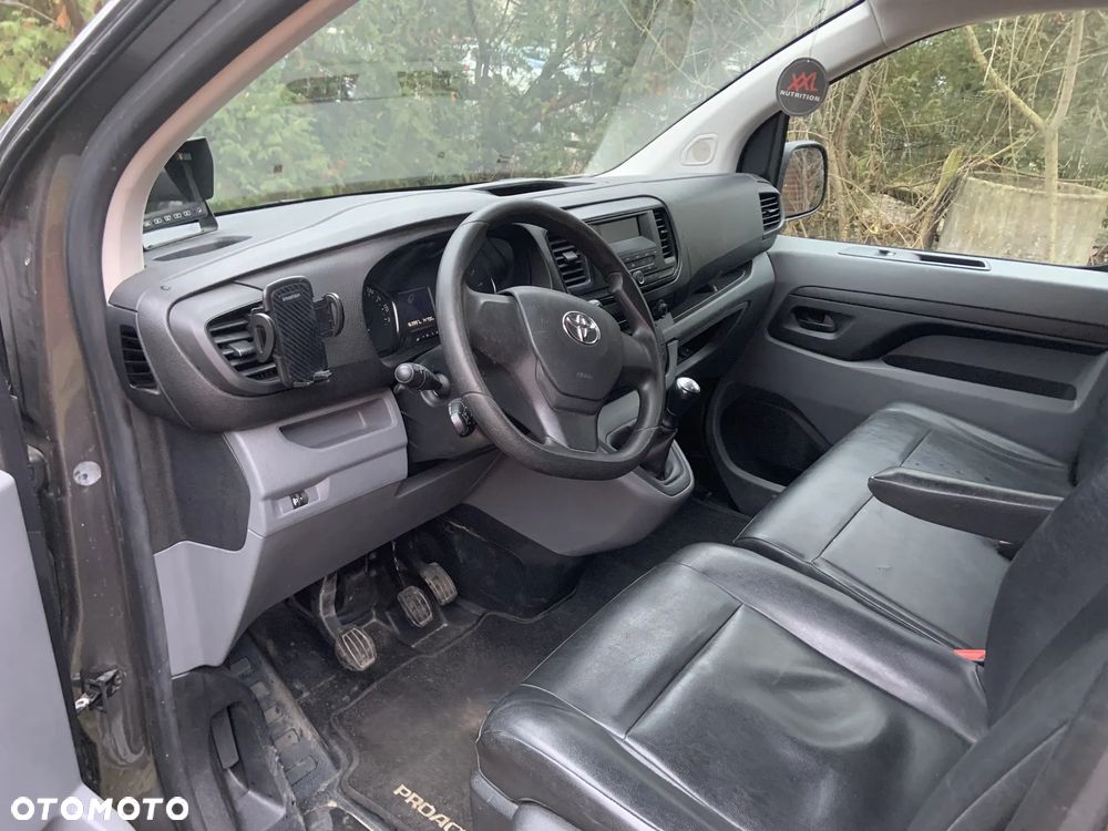 Toyota Proace - 7