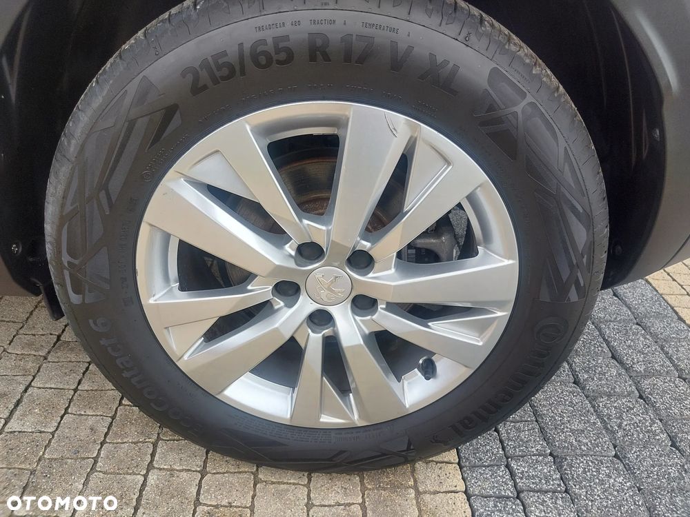 Peugeot 3008 BlueHDi 130 Stop & Start EAT8 Active Pack - 24