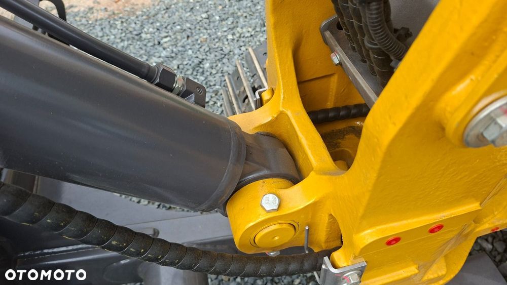 XCMG Xe35U - 23