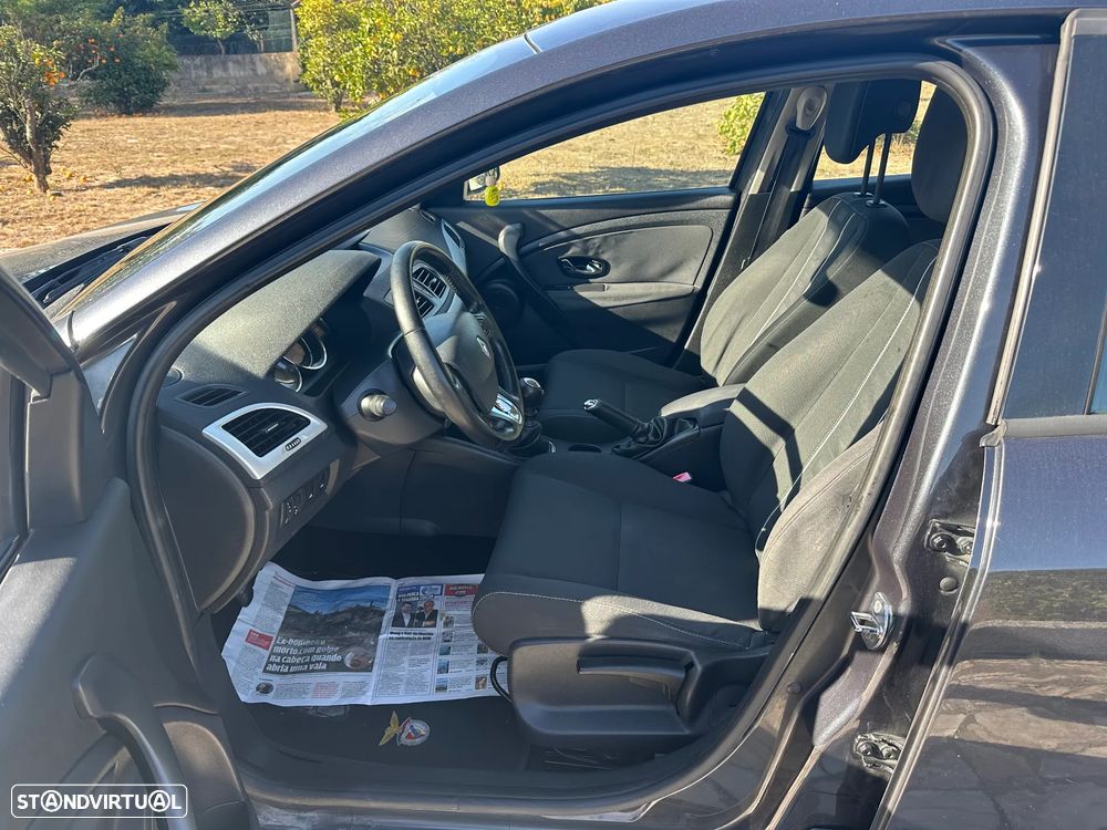 Renault Mégane 1.5 dCi Comfort SS - 14