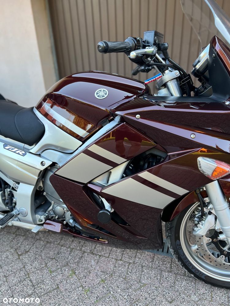 Yamaha FJR - 10