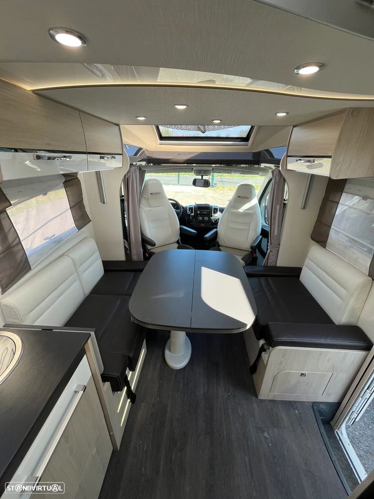 Chausson Titanium 738 XLB - 39