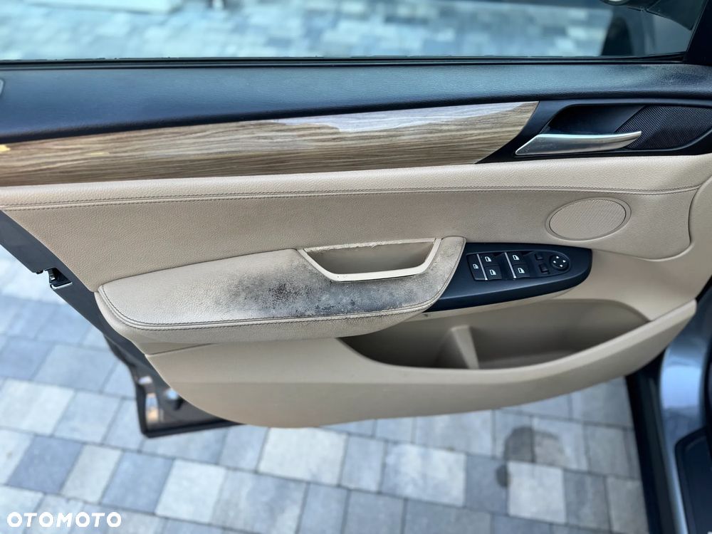 BMW X3 28i xDrive - 11