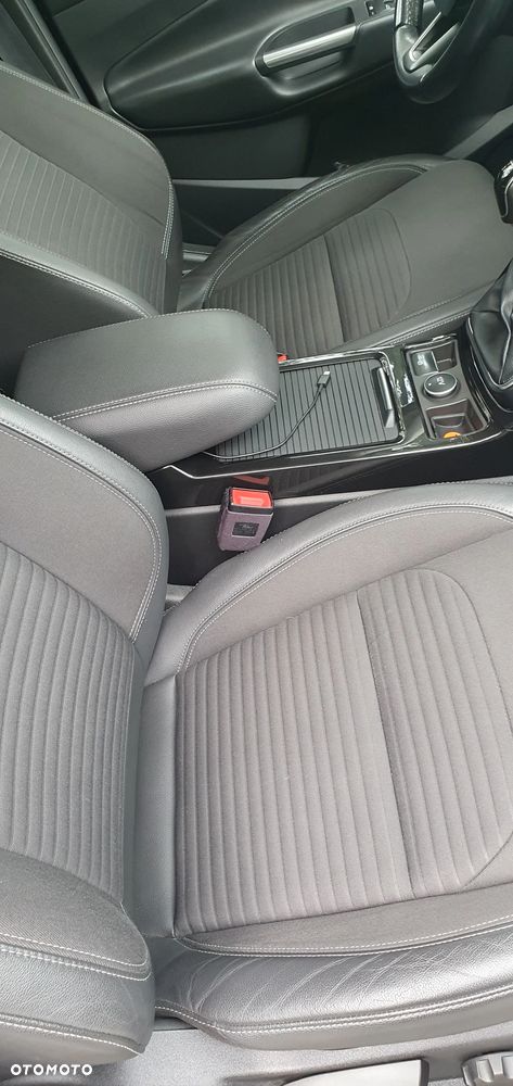Ford Kuga 1.5 EcoBoost FWD Titanium ASS MMT6 - 17