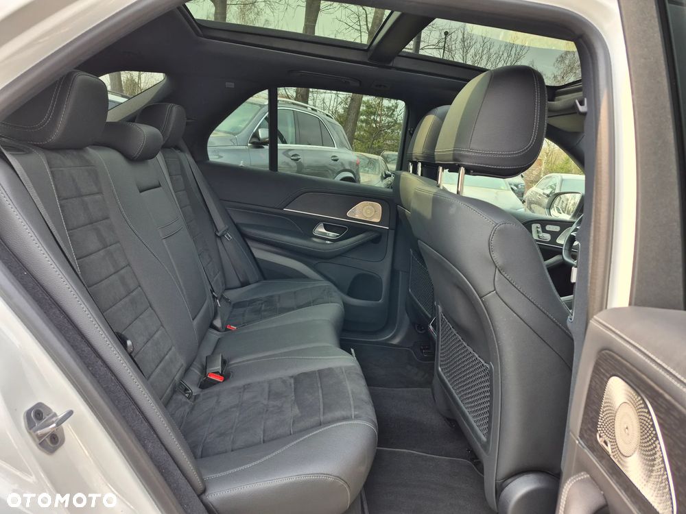 Mercedes-Benz GLE 300 d mHEV 4-Matic AMG Line - 38