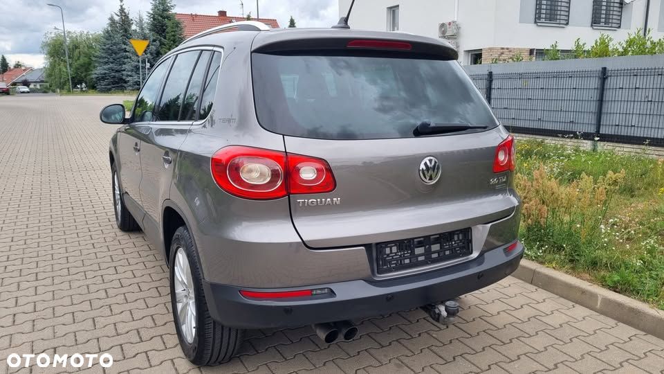 Volkswagen Tiguan - 6