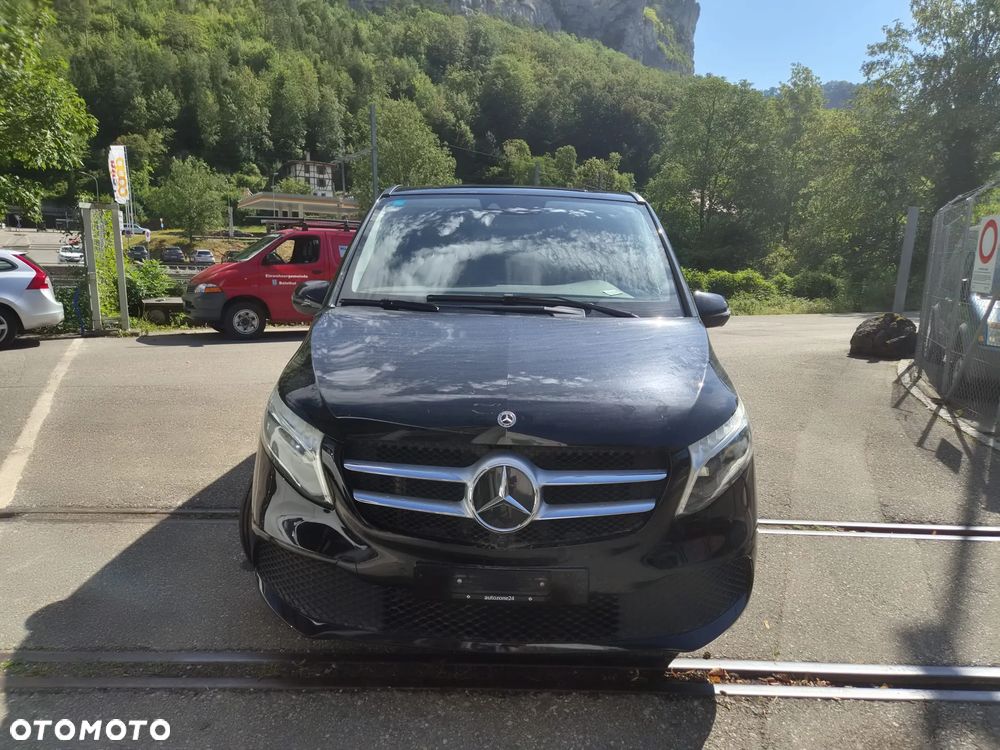 Mercedes-Benz Klasa V 250 d lang 4Matic 9G-TRONIC Avantgarde - 3