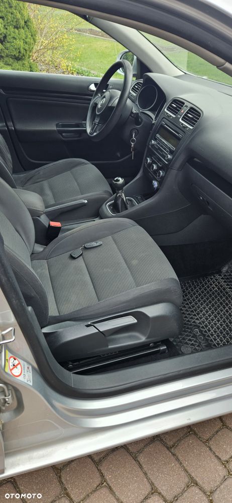 Volkswagen Golf 1.6 TDI Comfortline - 8