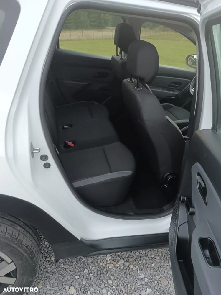 Dacia Duster 1.5 Blue dCi 4WD Comfort - 11