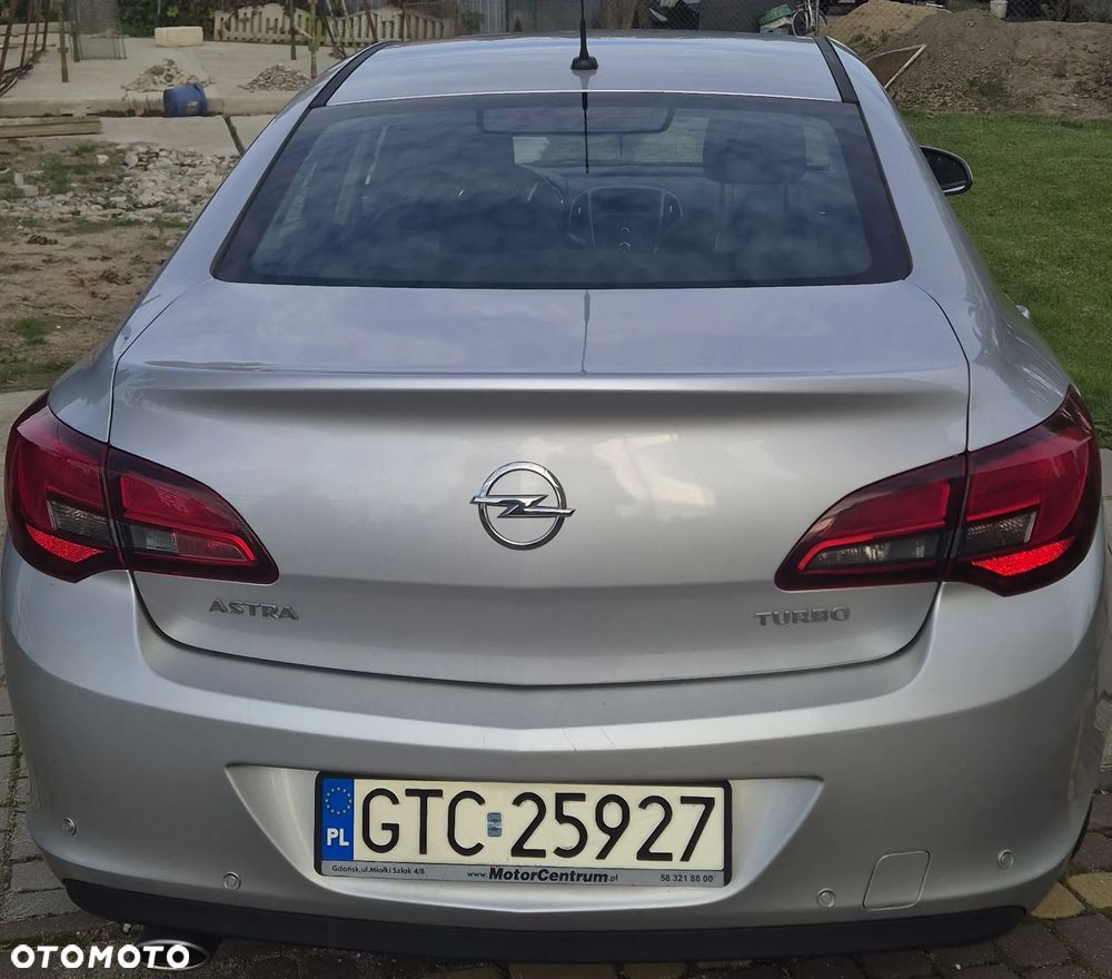 Opel Astra 2016 photo 3