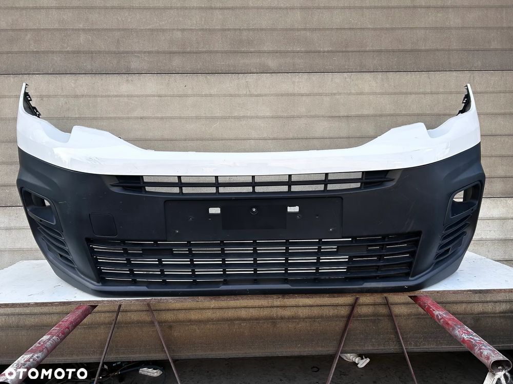 PEUGEOT PARTNER IV 4 ZDERZAK PRZÓD PRZEDNI