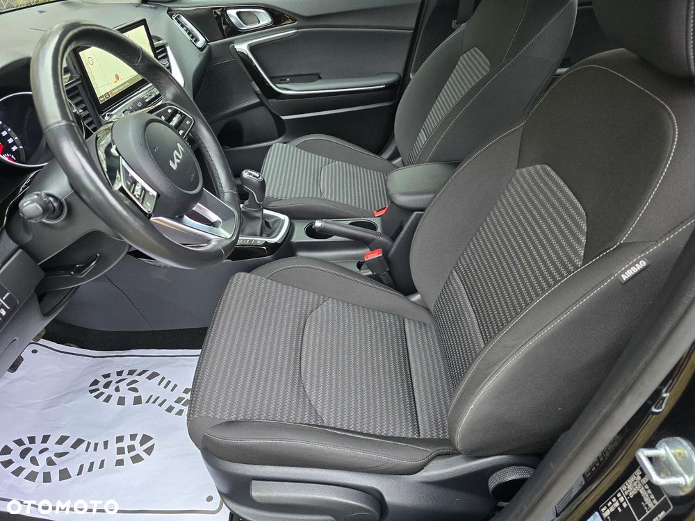 Kia Ceed 1.5 T-GDI OPF Vision - 15