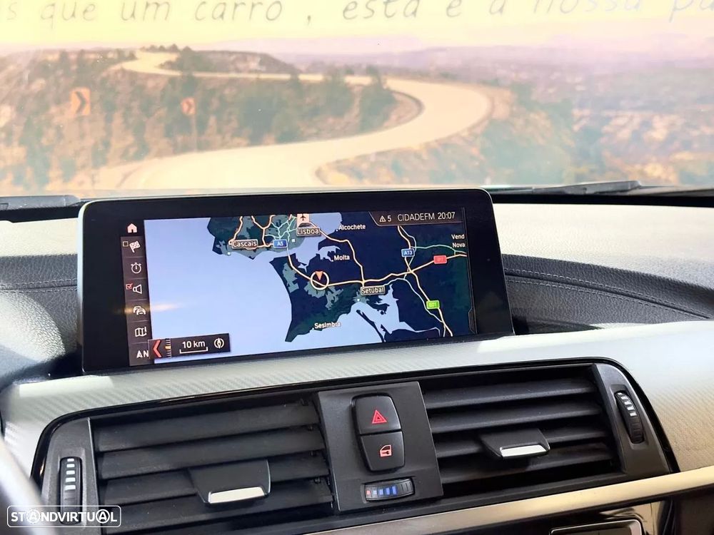 BMW 320 d Touring Aut. Efficient Dynamics Edition Sport Line - 26