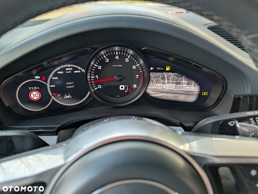 Porsche Cayenne Platinum Edition - 12