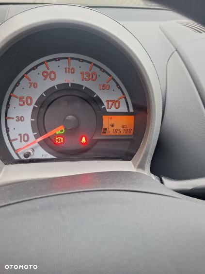 Peugeot 107 (70) 68 Access - 2