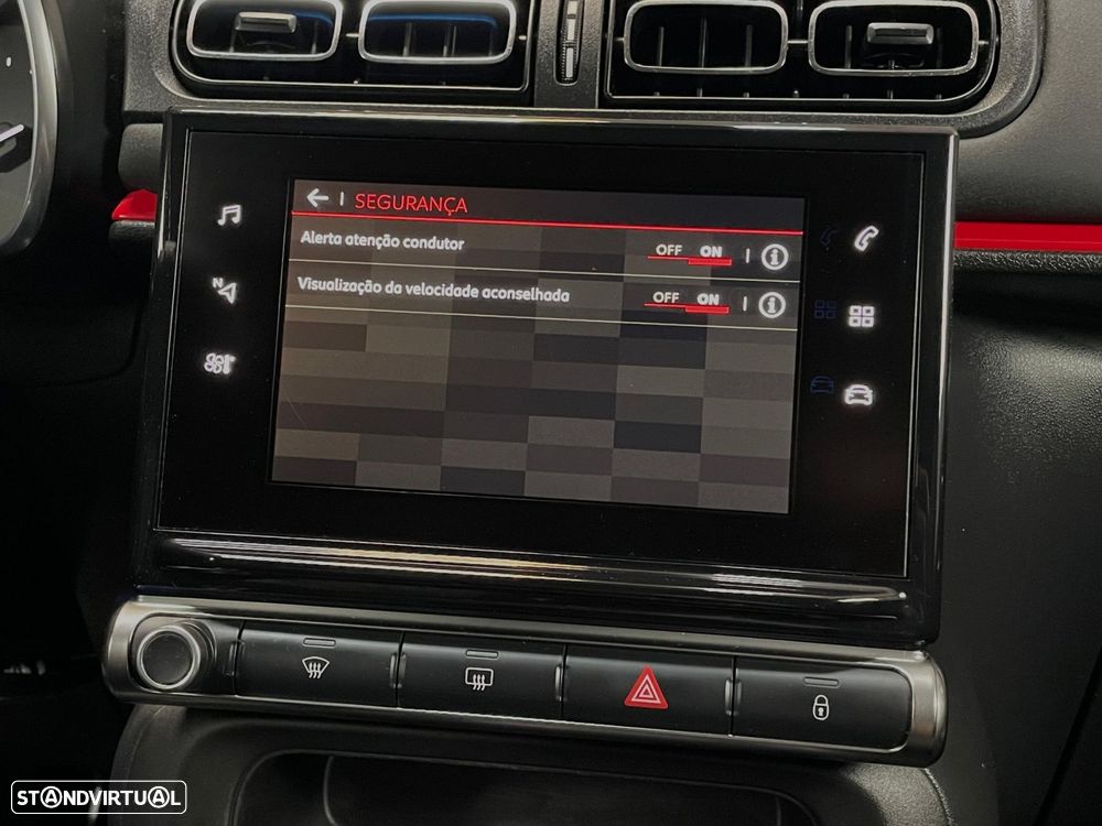 Citroën C3 1.2 PureTech Shine - 22
