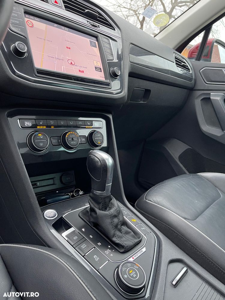 Volkswagen Tiguan 2.0 TDI SCR 4MOTION BlueMotion Technology DSG Exclusive - 28