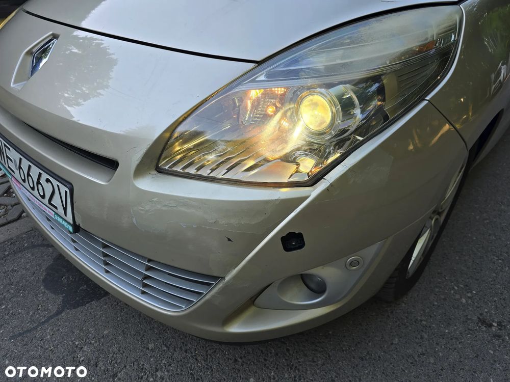 Renault Scenic - 7