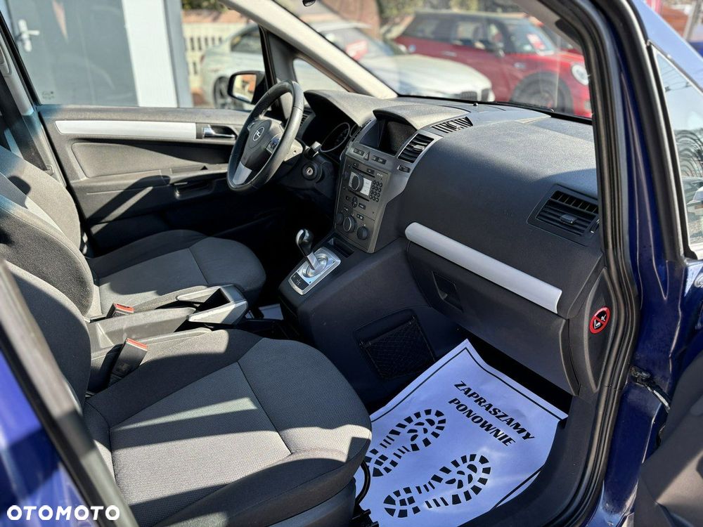Opel Zafira - 20